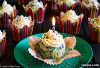 Classic Vanilla Birthday Cupcakes