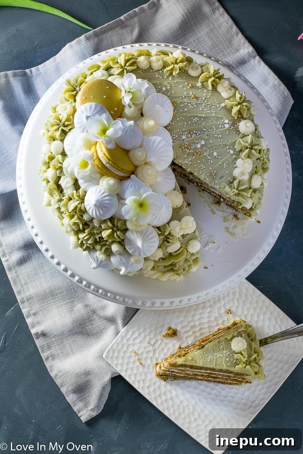 Matcha Vanilla Cake - close up of frosting swirl