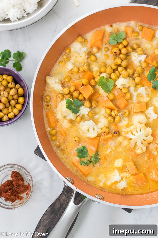 Easy Vegetarian Curry, close up of ingredients