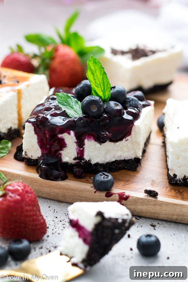Creamy No-Bake Cheesecake Bars with Oreo Crust