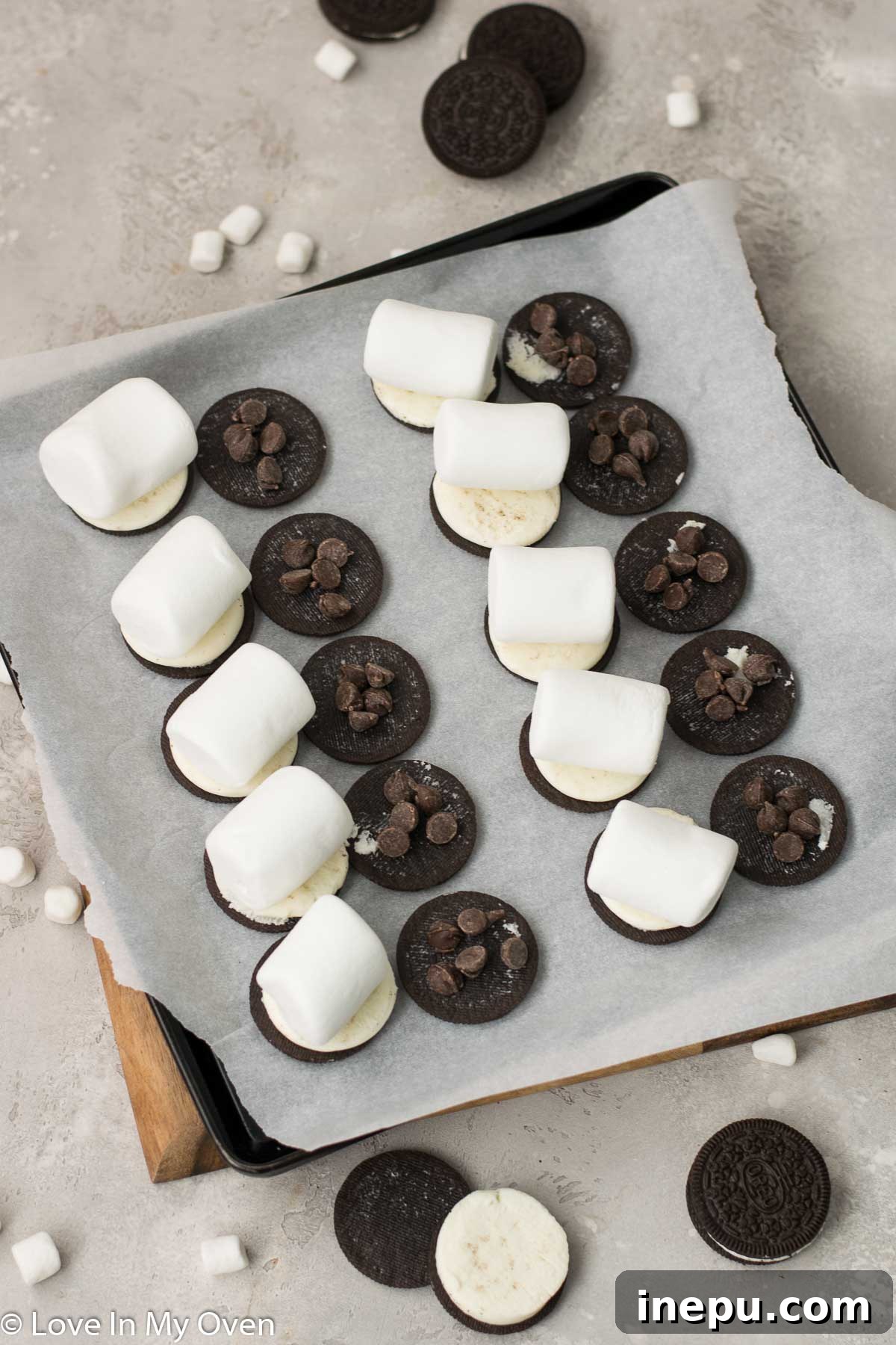Oreo Campfire Delight 4 Ingredients laid out for S'moreos preparation