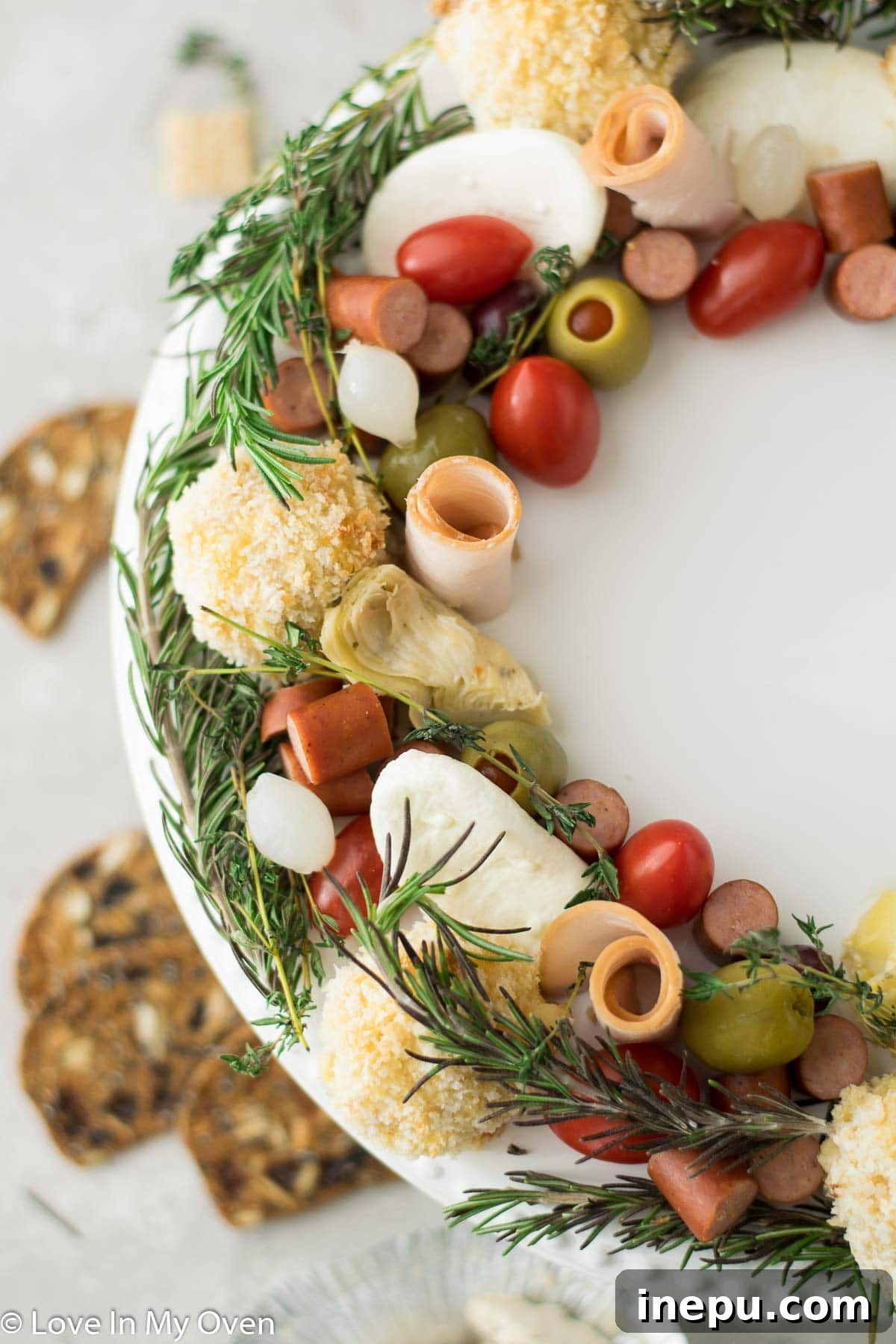 Yuletide Charcuterie Spectacle 9 Finished Holiday Charcuterie Wreath with Crackers
