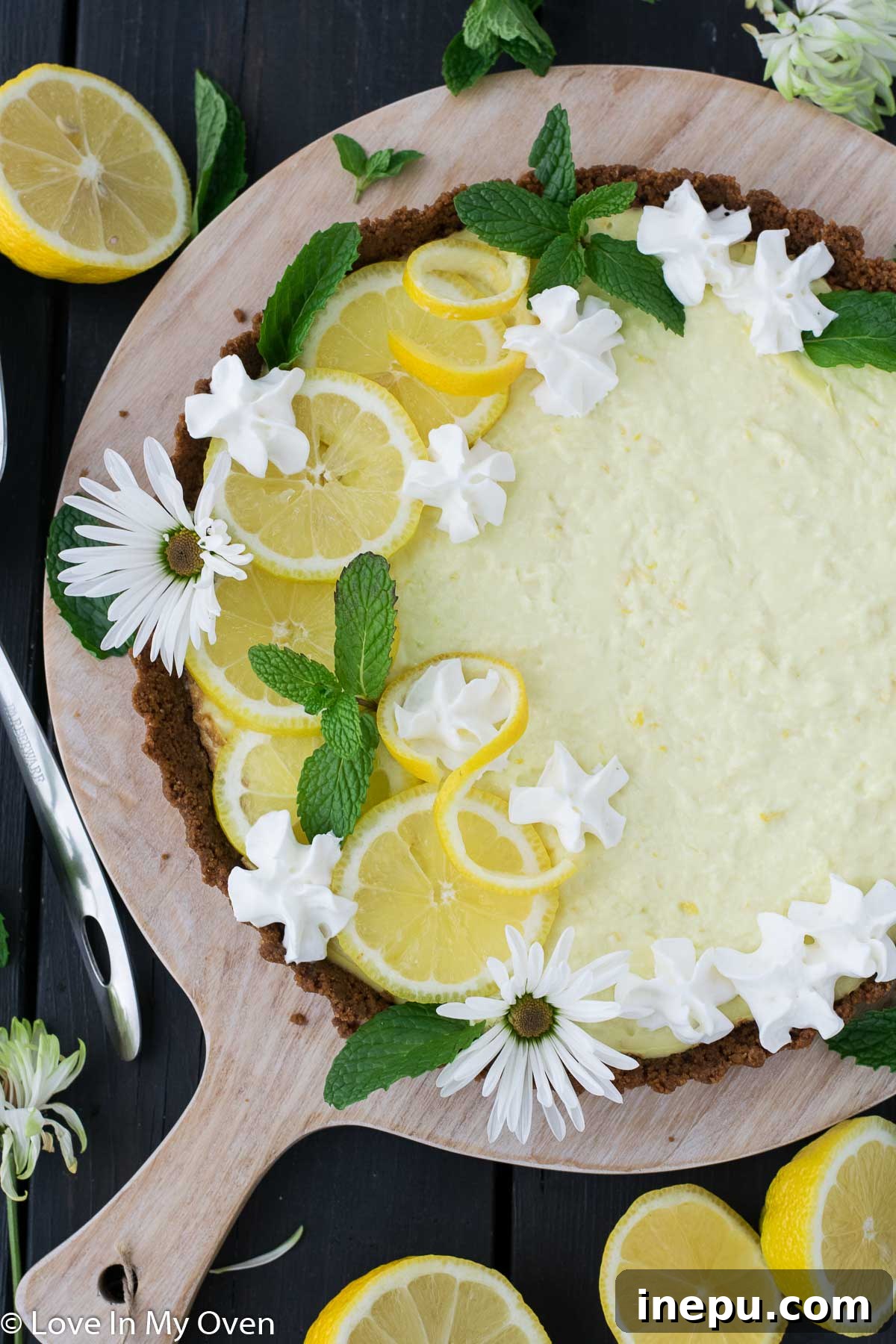 vegan lemon curd tart sliced