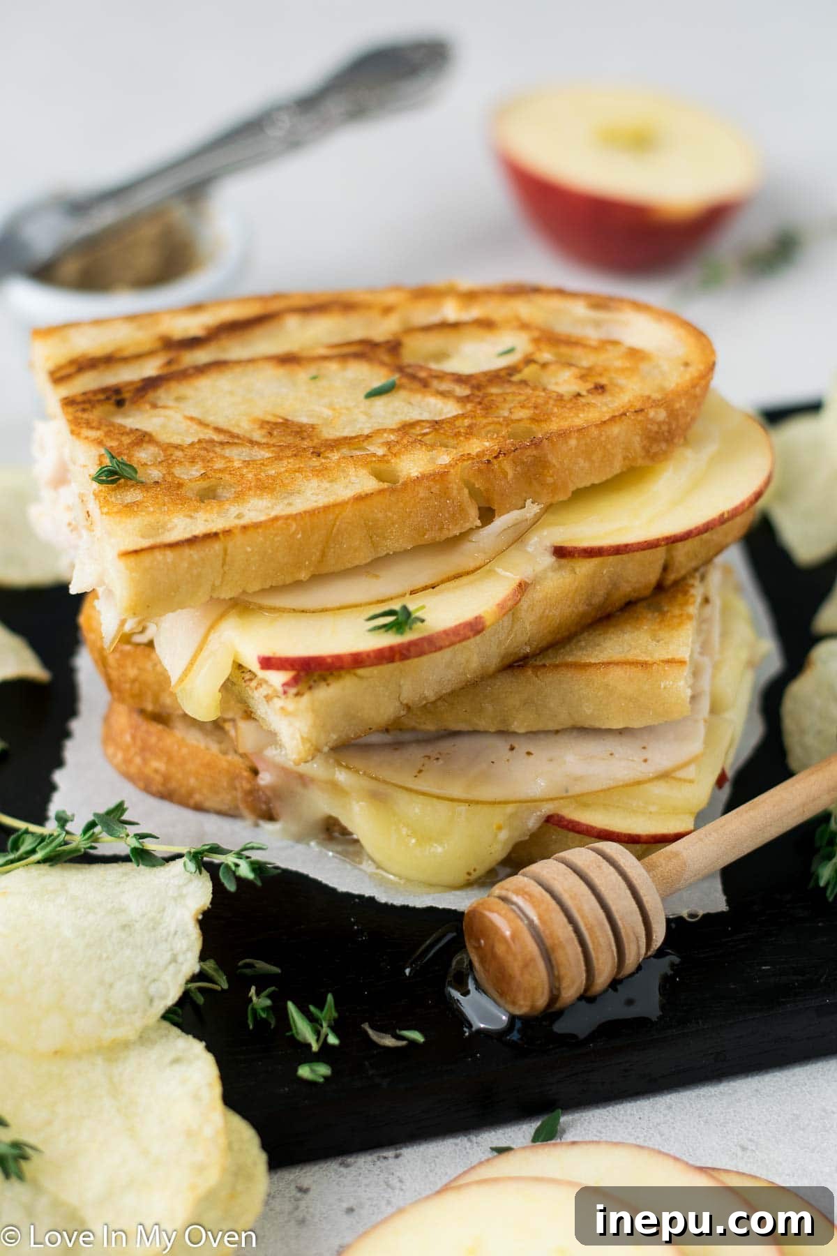 apple turkey sandwich