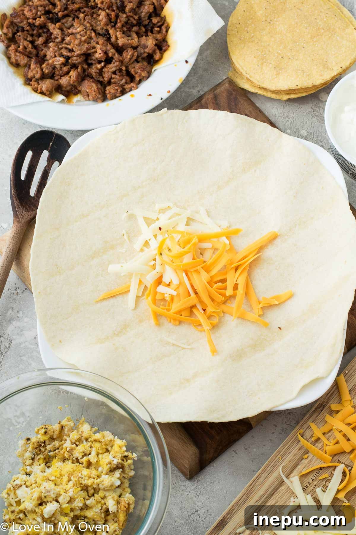 Sunrise Crunchwrap 3 Ingredients for breakfast crunch wrap