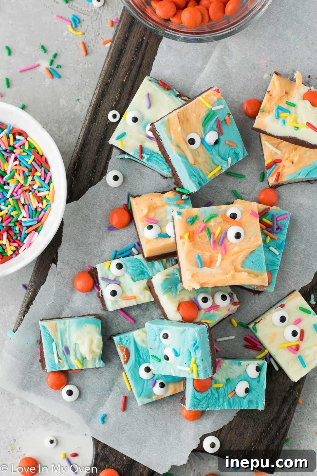 halloween fudge in pan