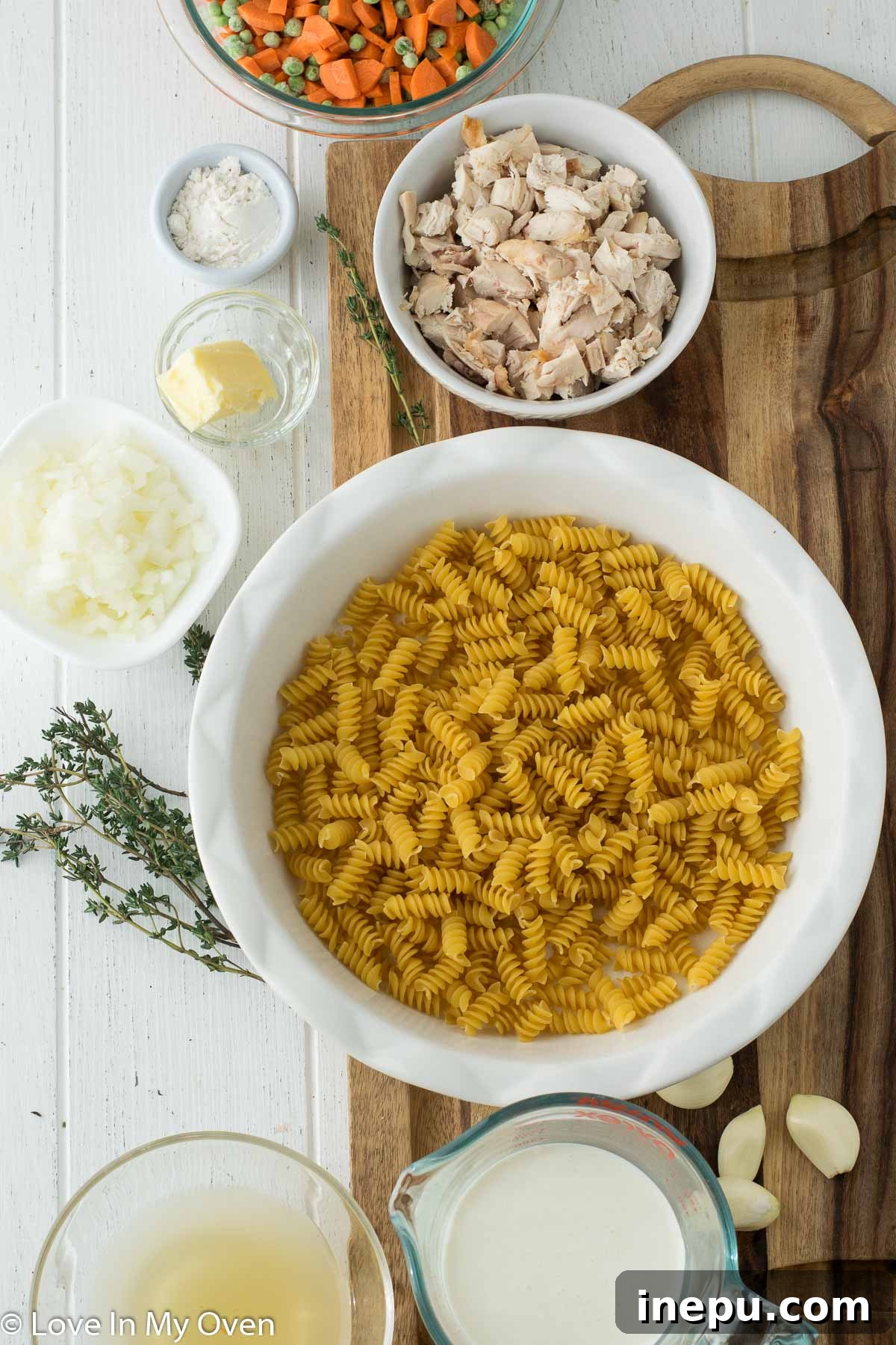 chicken pot pie pasta ingredients