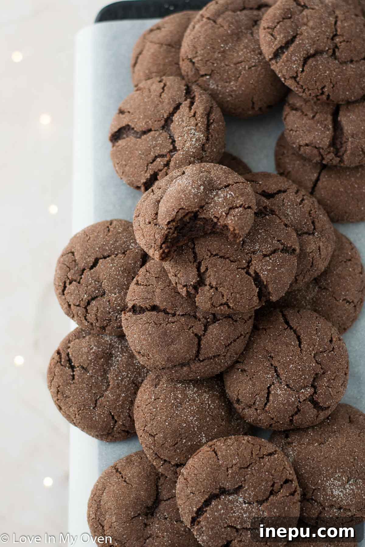 Double Chocolate Snickerdoodles 7 Close-up of a perfectly baked chocolate snickerdoodle cookie