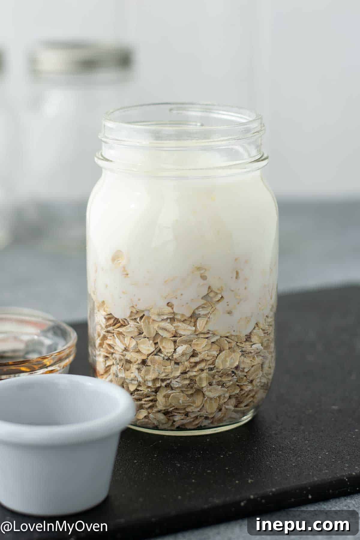Probiotic Oat Bliss 4 Kefir Overnight Oats with fresh berries and nuts