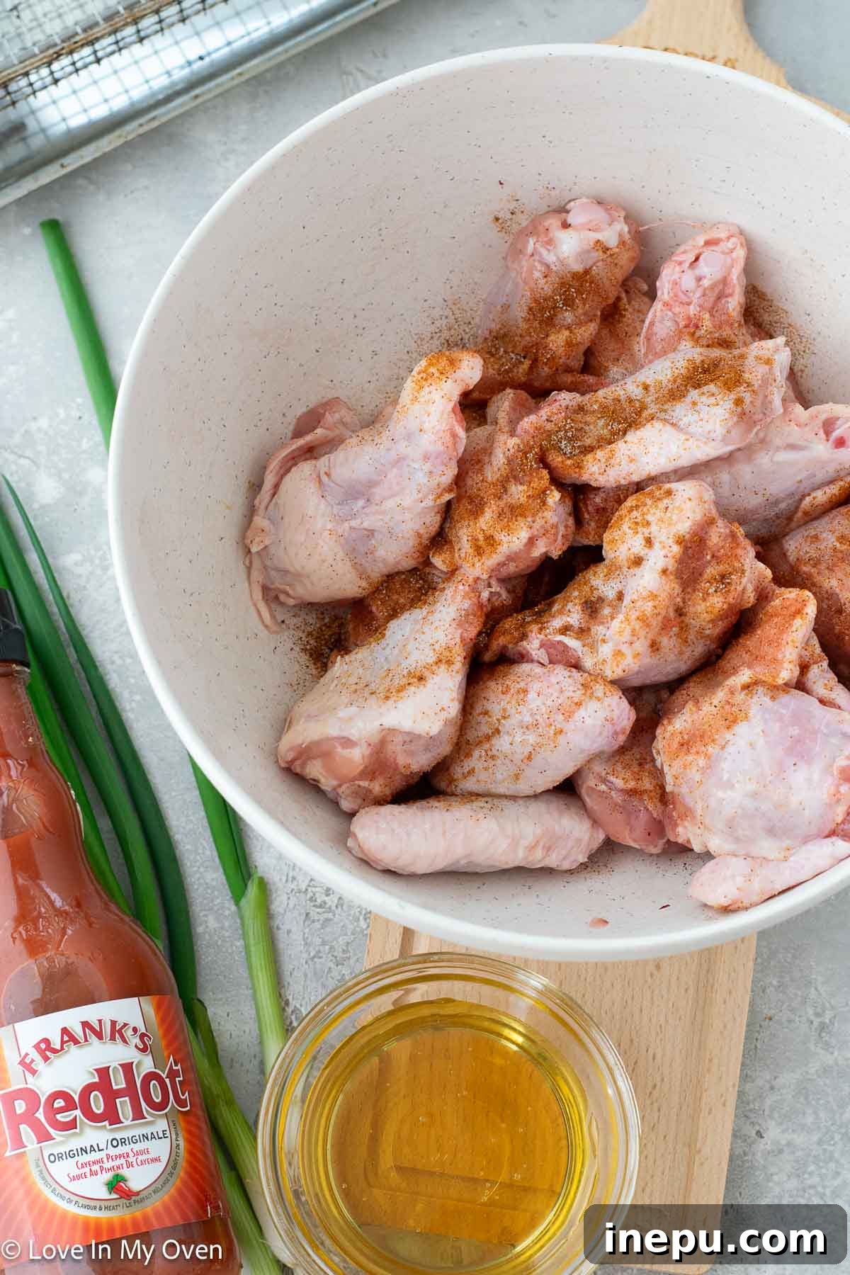 Ingredients for hot honey sauce: honey, hot sauce, butter