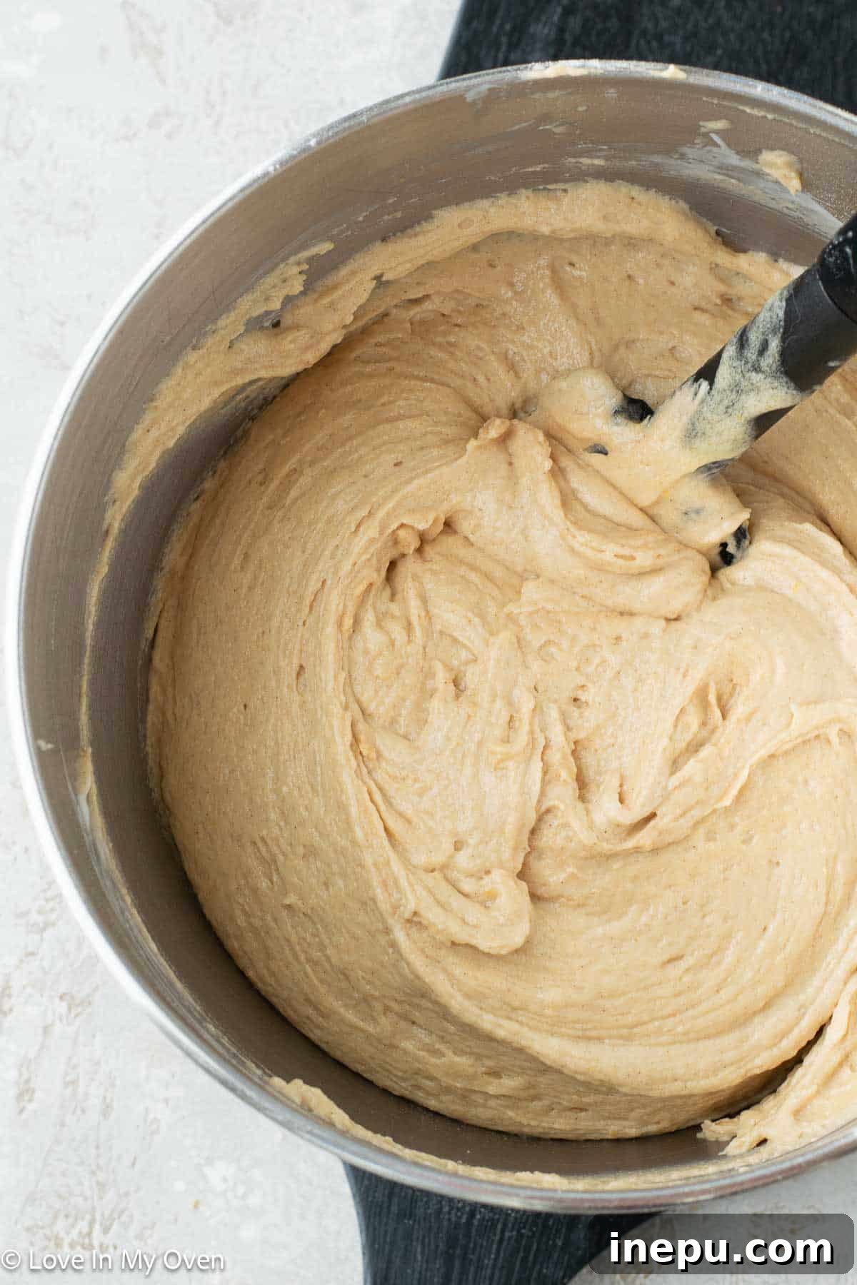 Cookie Butter Dream Cake 6 Smooth cake batter for Biscoff cake