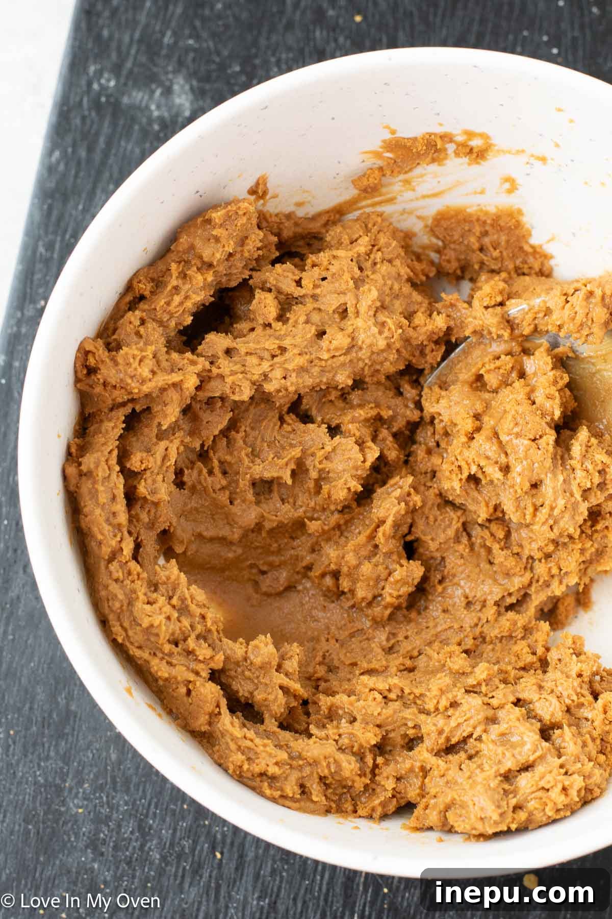Cookie Butter Dream Cake 10 Smooth cookie butter buttercream