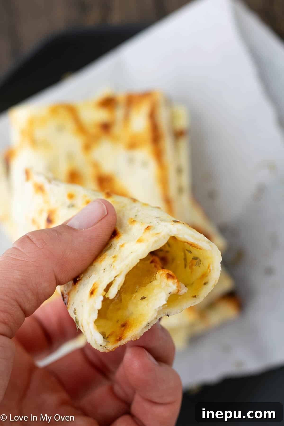 cottage cheese flatbread ready to serve