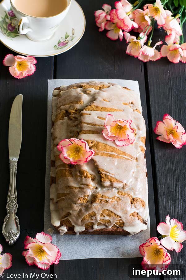vanilla bean rooibos bread