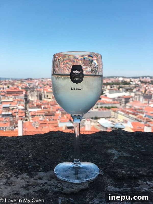 Chapter 5: Portugal 14 The stunning beauty of Portugal, a country rich in experiences