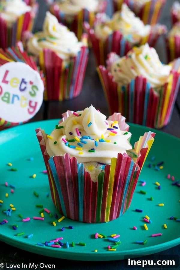 vanilla funfetti cupcakes