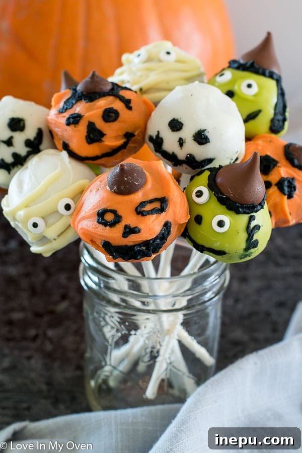 Terrifyingly Tasty Cake Pops 3 halloween cake pops