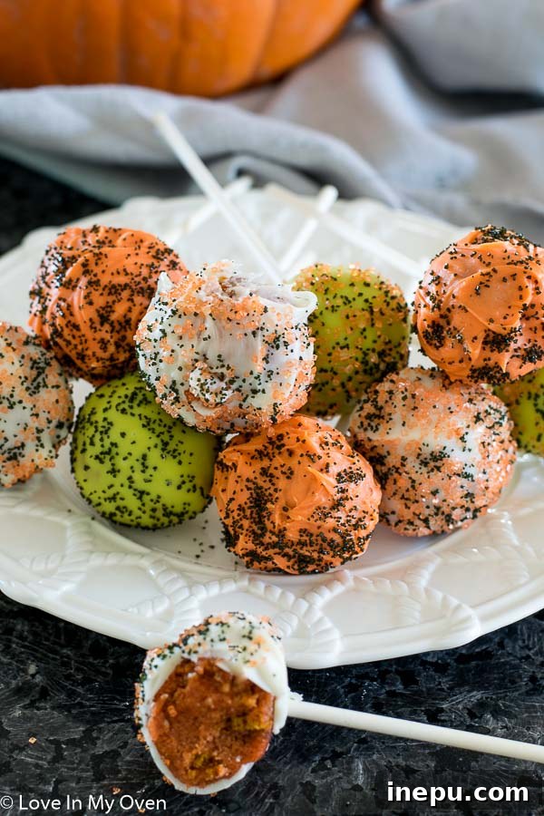 Terrifyingly Tasty Cake Pops 9 halloween cake pops