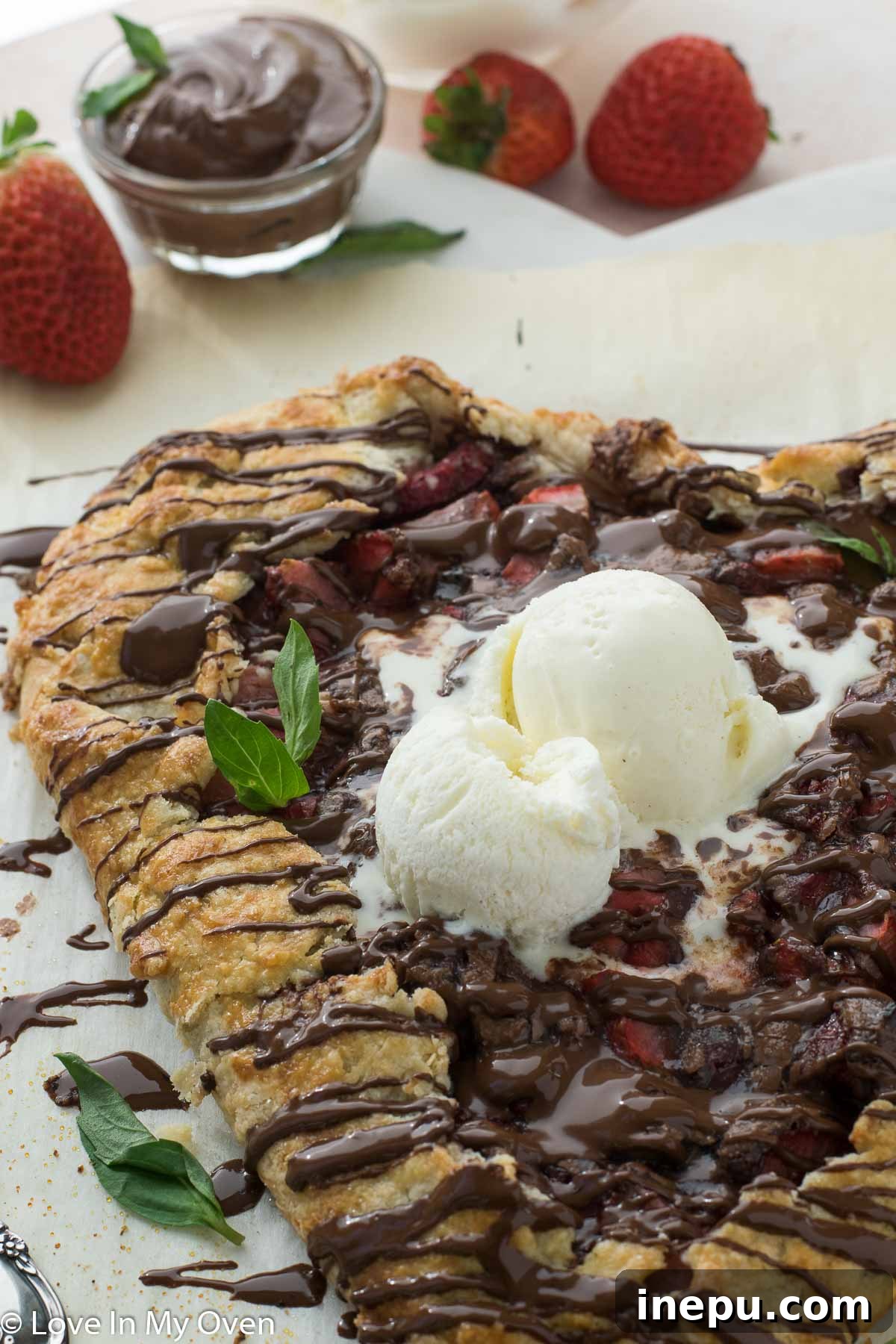 Nutella Strawberry Bliss Pie 6 strawberry nutella pie